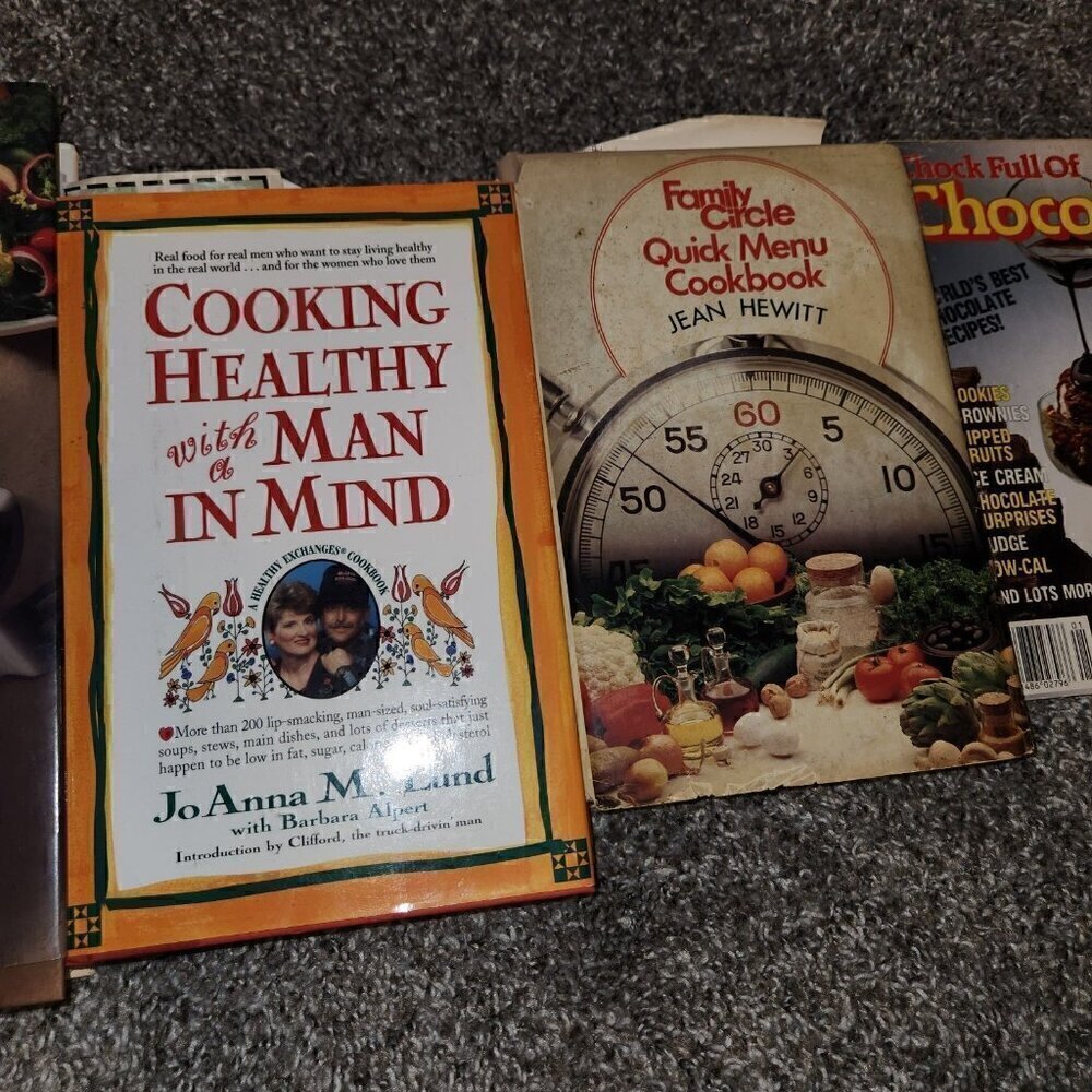 Cookbooks - Picture 3 of 4